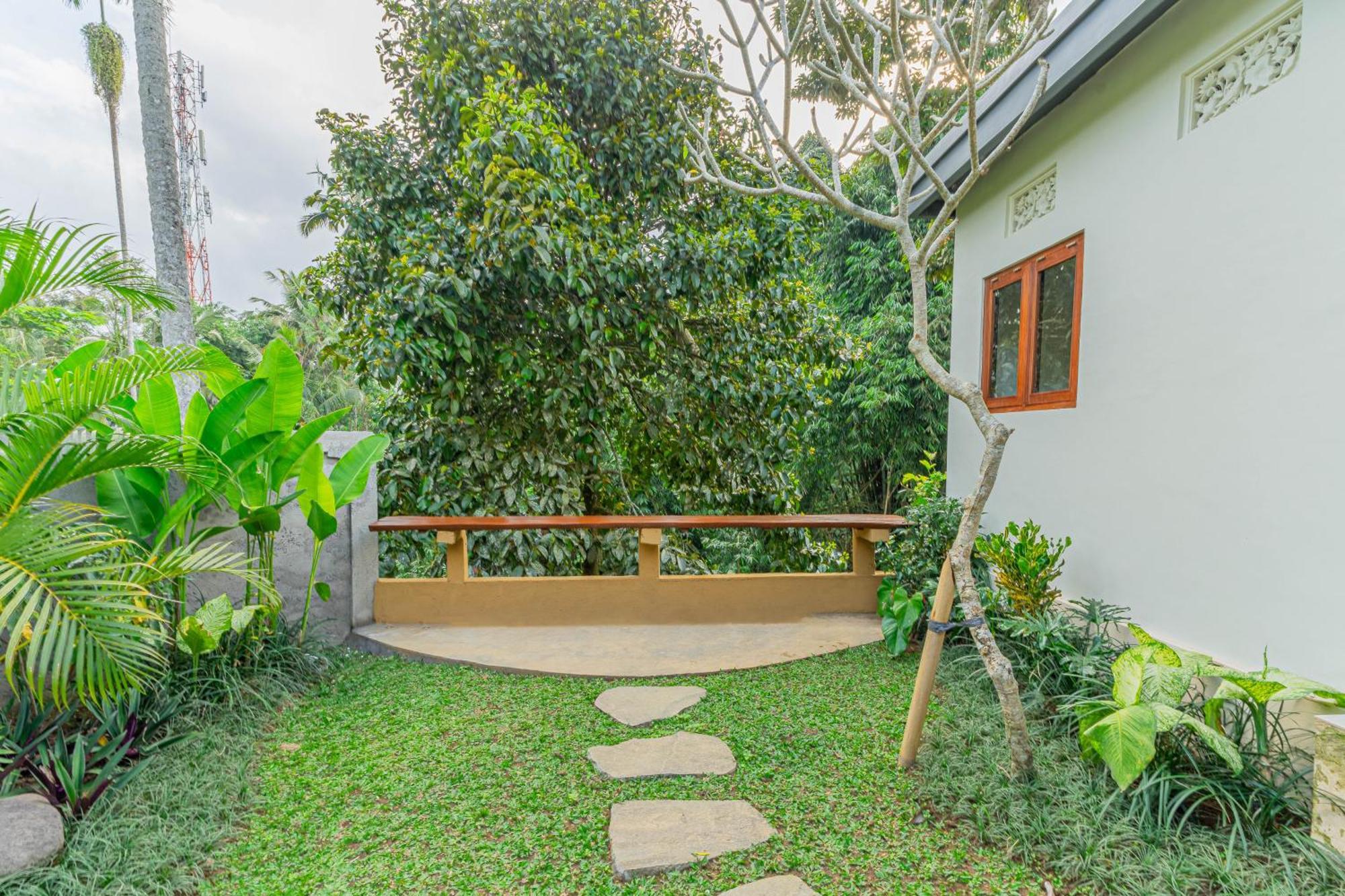Hotel Puri Kurnia Ayu Ubud Exterior foto